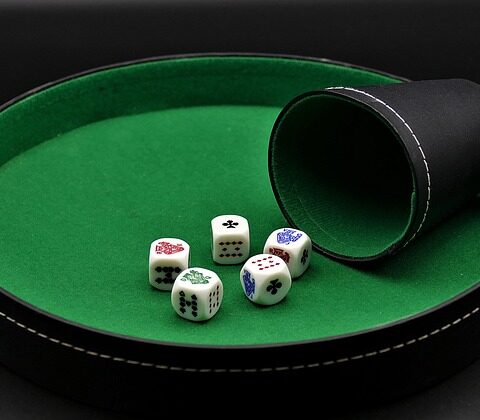 Cp7T9m.poker-3891473-640
